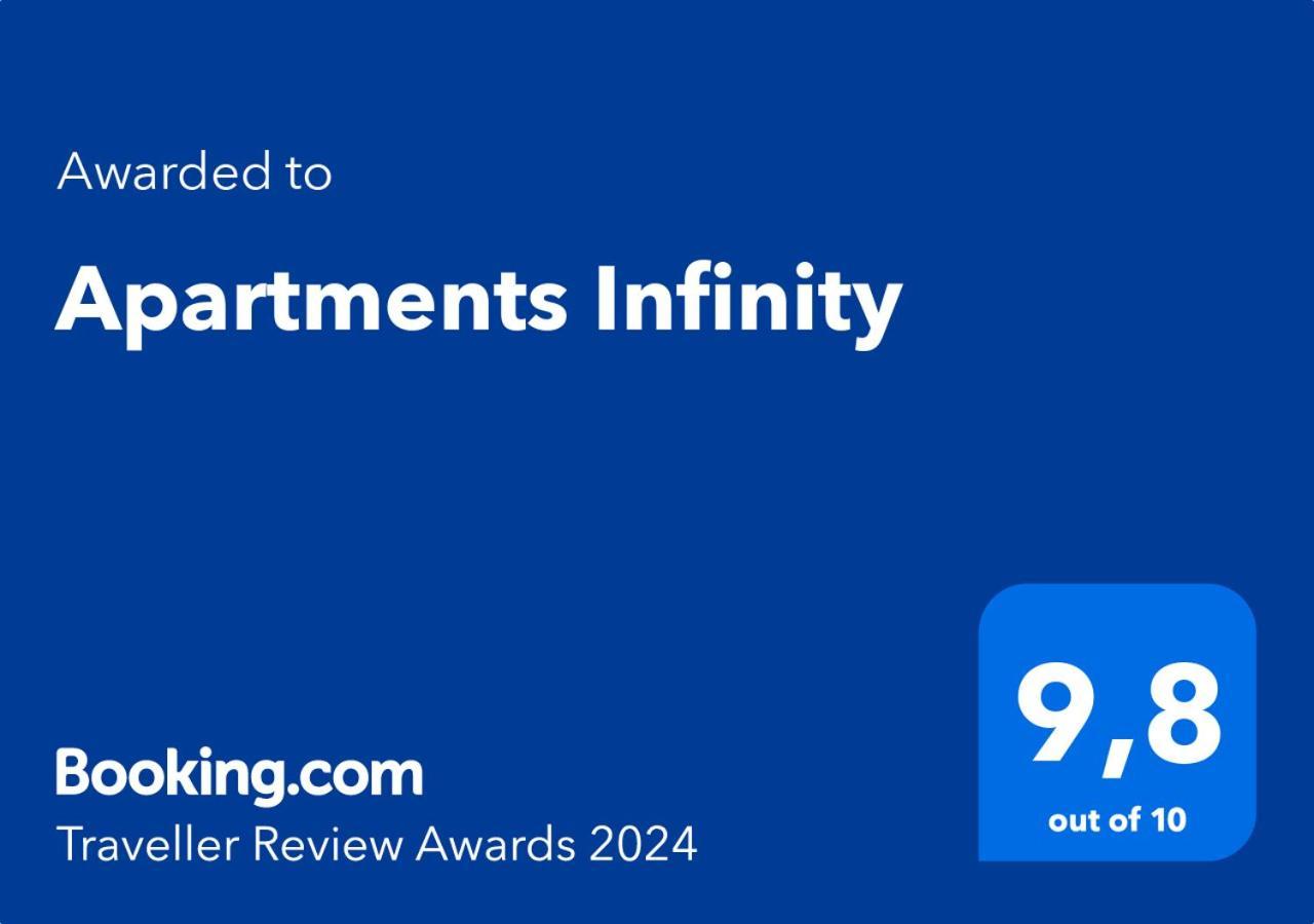 Apartments Infinity Kaštela Esterno foto